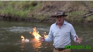 V Avstralii pojavilas' gorjashhaja reka (video)